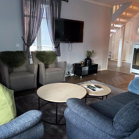 Enter Tromso - Luxury 4 Bedroom Apartment מראה חיצוני תמונה