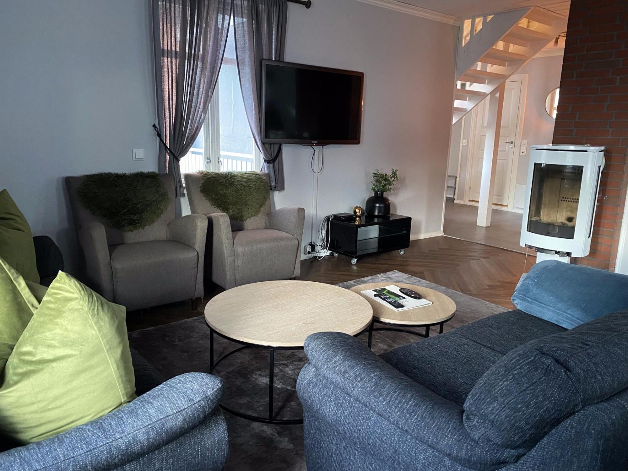 Enter Tromso - Luxury 4 Bedroom Apartment מראה חיצוני תמונה