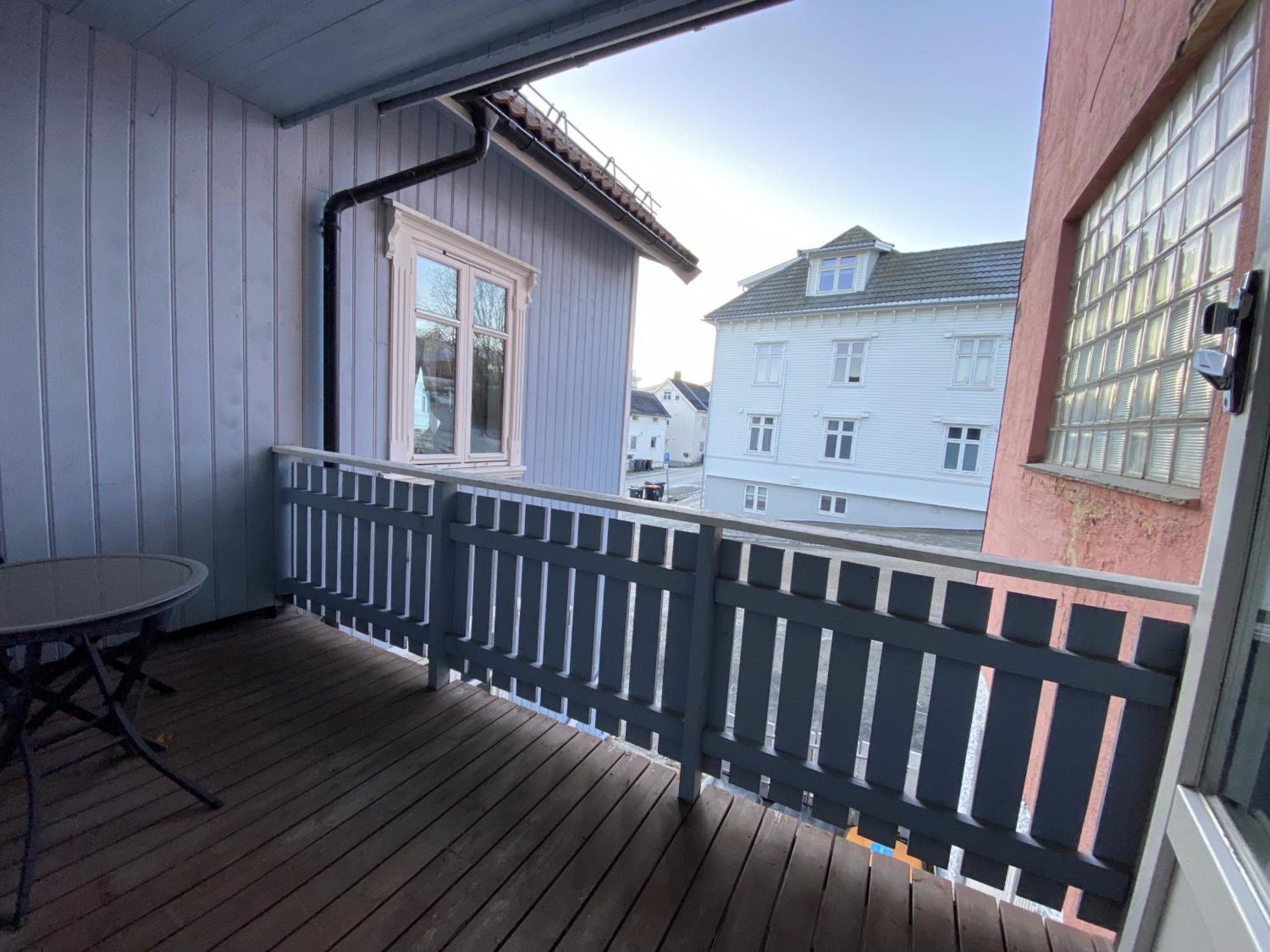 Enter Tromso - Luxury 4 Bedroom Apartment מראה חיצוני תמונה